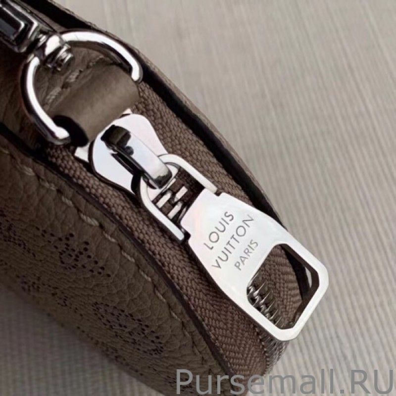 Bella Bag In Galet Mahina Leather M57201