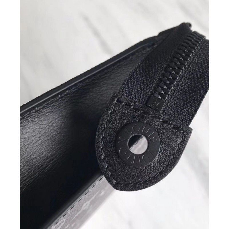 Pochette Voyage MM M44448 Black