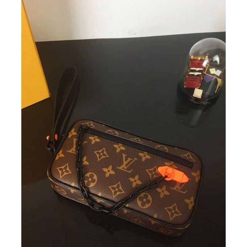 Men Virgil Abhol Chain Clutch M44458 Brown
