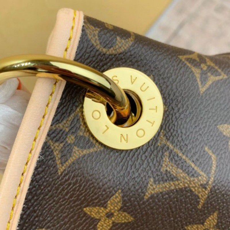 Artsy MM Bag Monogram Canvas M44869
