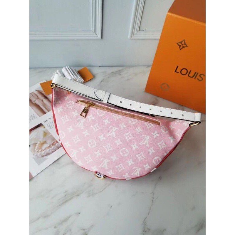 Bumbag Giant Monogram Canvas M44575