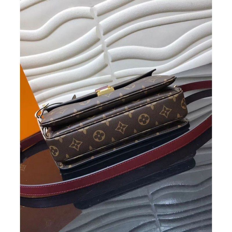 Pochette Metis M44668 Brown