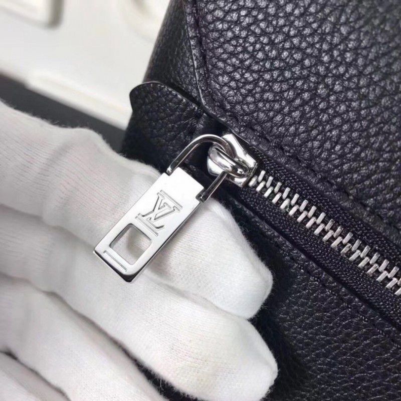 Vanille Noir My Lockme Bag M54878