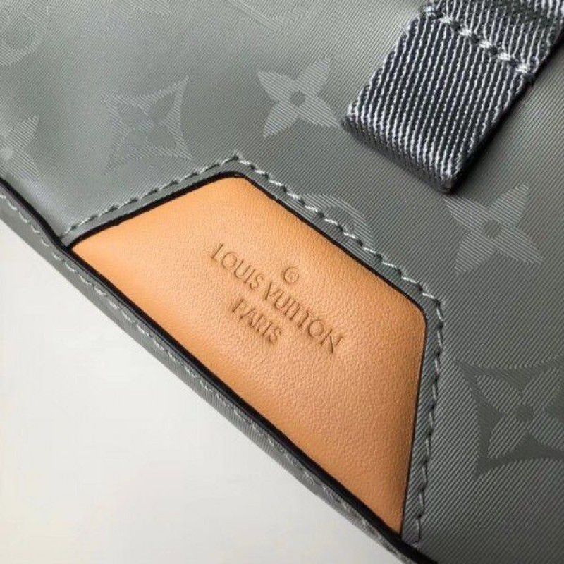 Messenger PM Monogram Titanium M43889