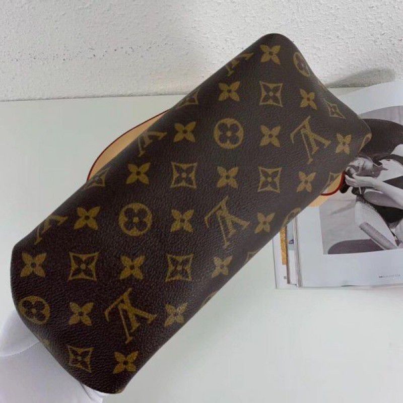 Flower Zipped Tote BB Monogram Canvas M44359 Beige