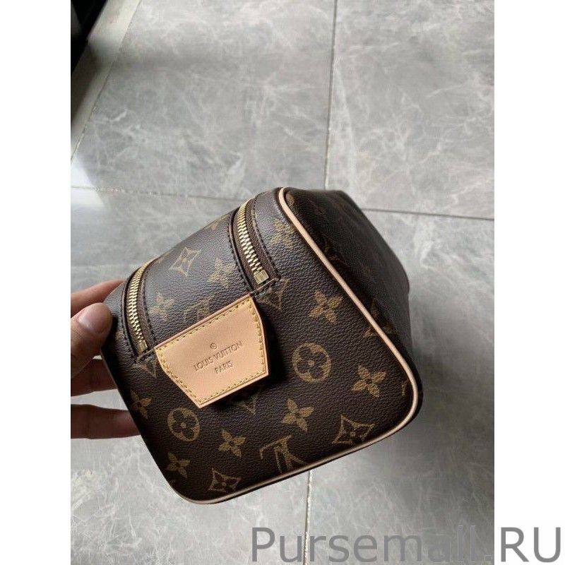 Dopp Kit Toilet Pouch Monogram Canvas M44494