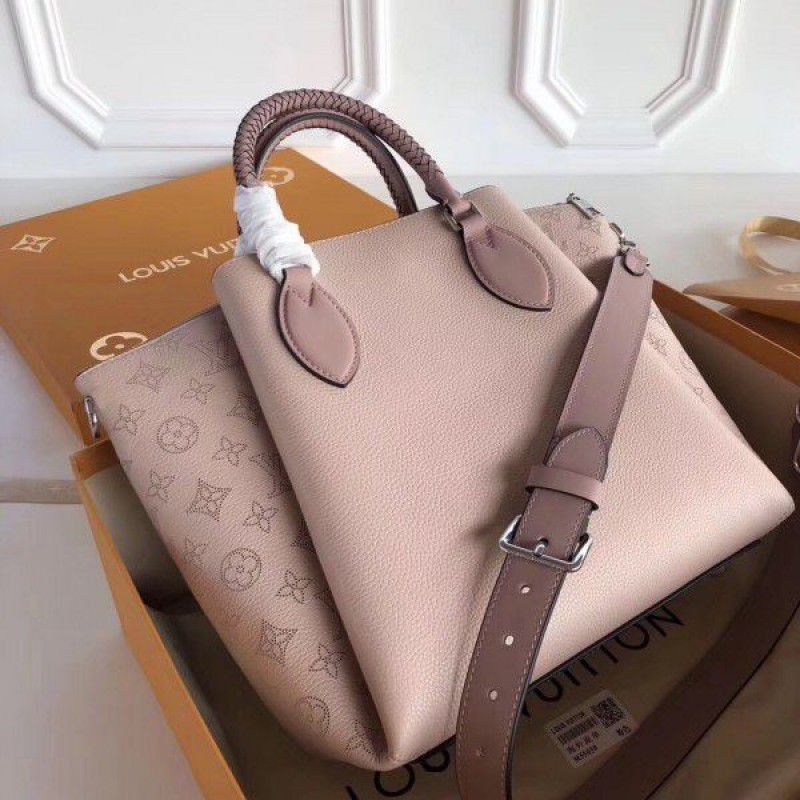 Magnolia Haumea Bag Mahina Leather M55030