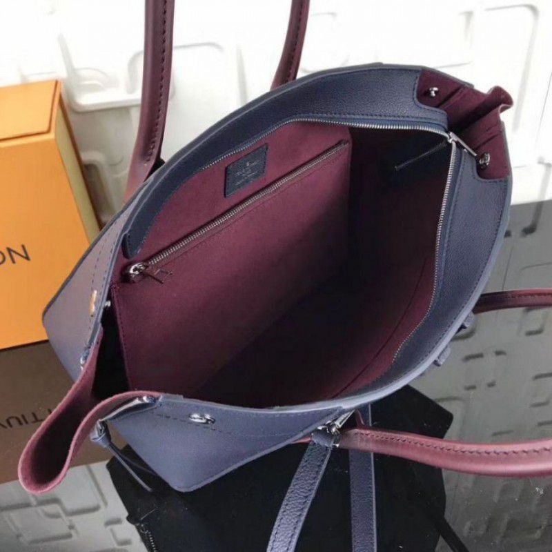 Navy Freedom Bag M54842