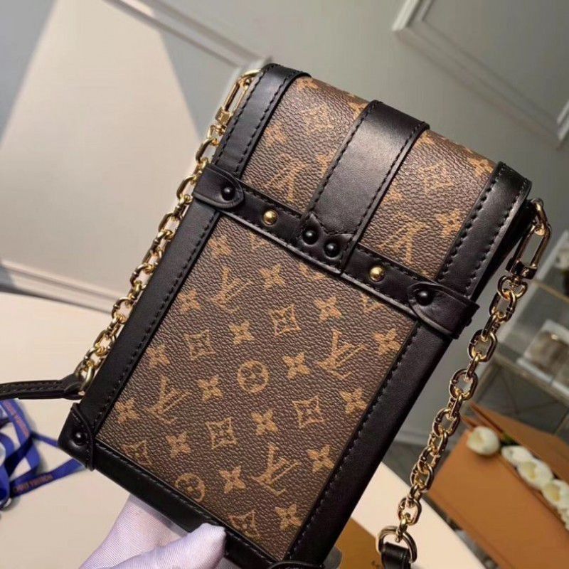 Pochette Trunk Verticale Monogram Canvas M63913