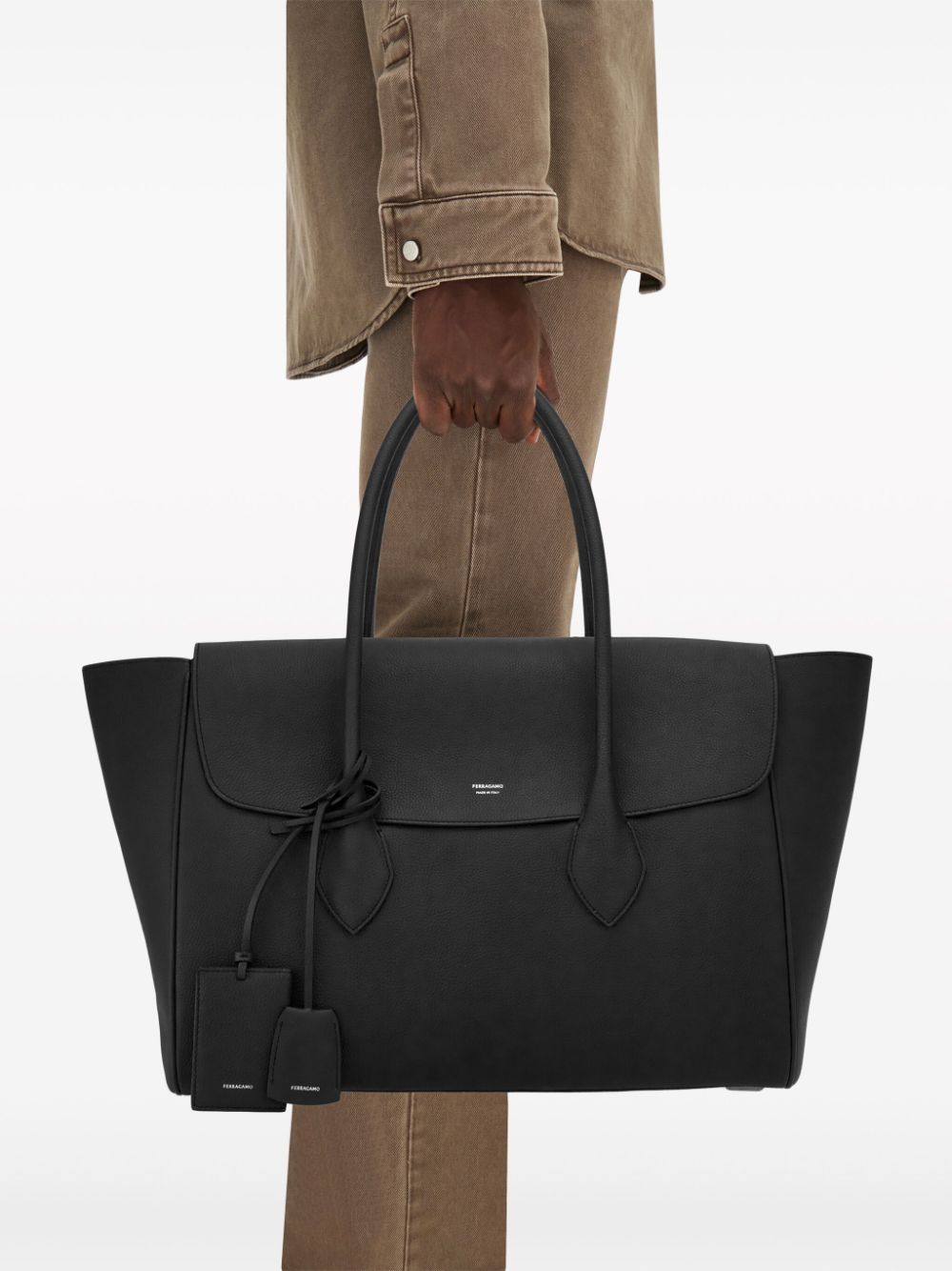 Ferragamo logo-stamp leather tote bag