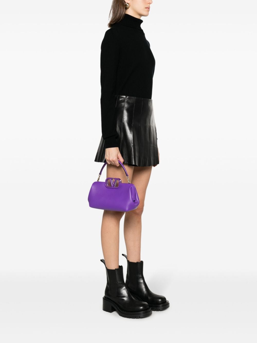 Valentino Garavani VLogo Signature leather tote bag