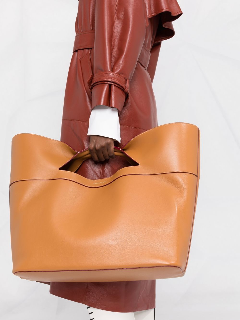 Alexander McQueen The Bow leather tote bag