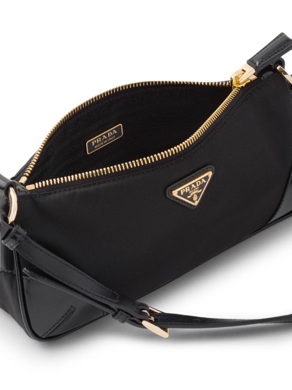 Pra*a re-edition 2002 shoulder bag